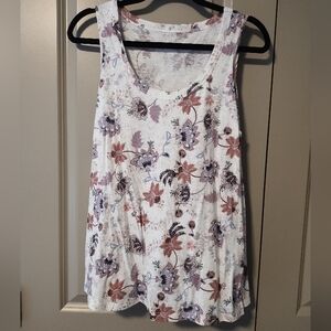 Maurices 24/7 Floral Tank Top Size Large